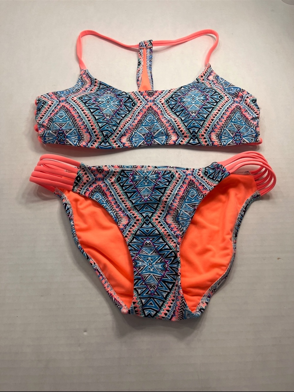 ✨ Trendy Tribal Bikini Set – Xhilaration ✨